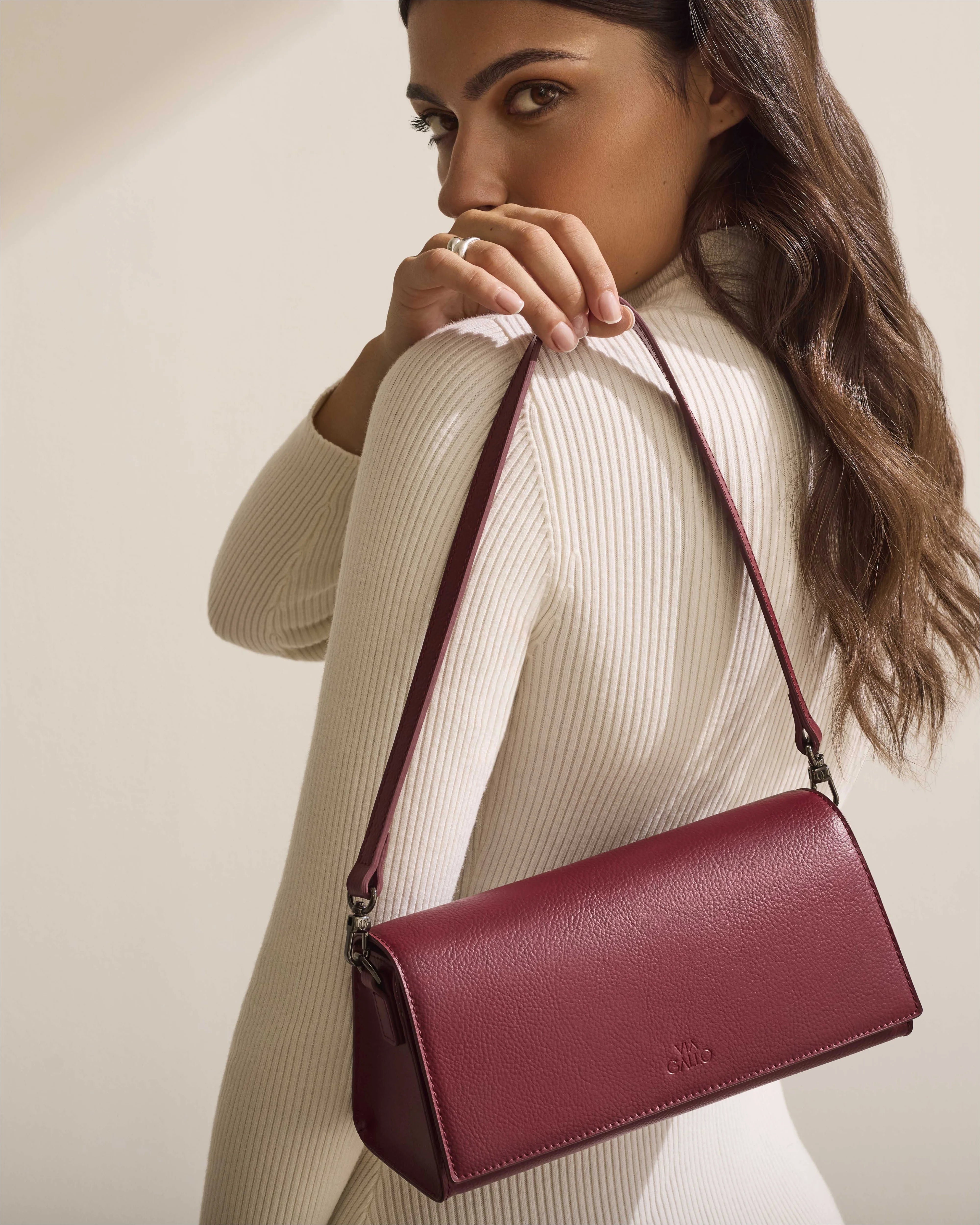 Andretta Plant-Based Convertible Clutch | Bordeaux