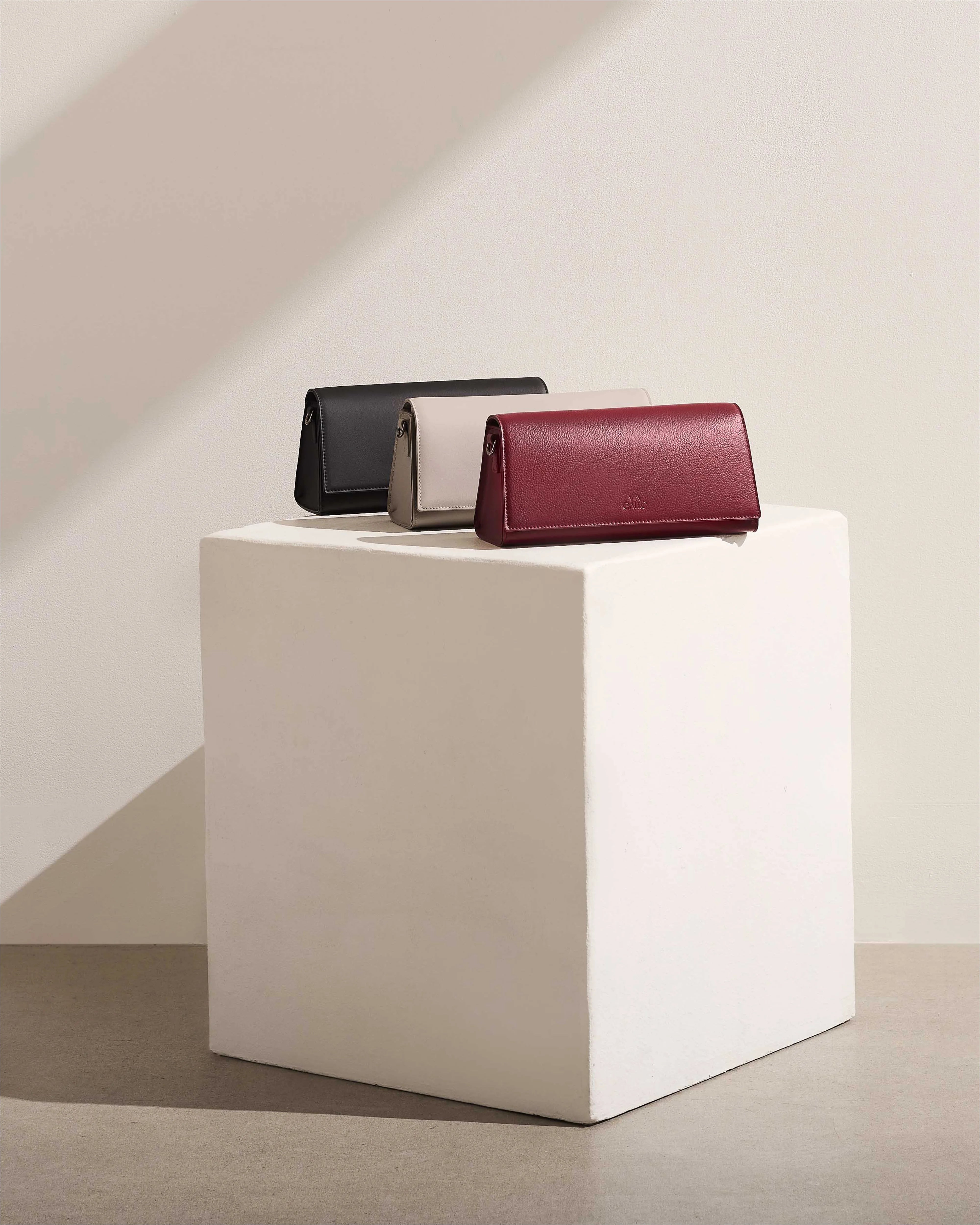 Andretta Plant-Based Convertible Clutch | Dove